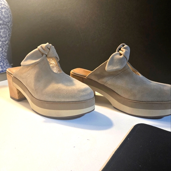 Bernardo Shoes - Bernardo Suede Mules in Cream and Tan